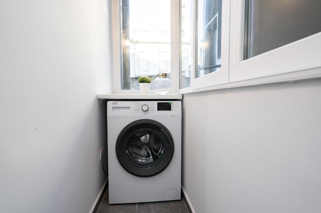 Four Bedroom Apartment, Old Town Bukarest Kültér fotó